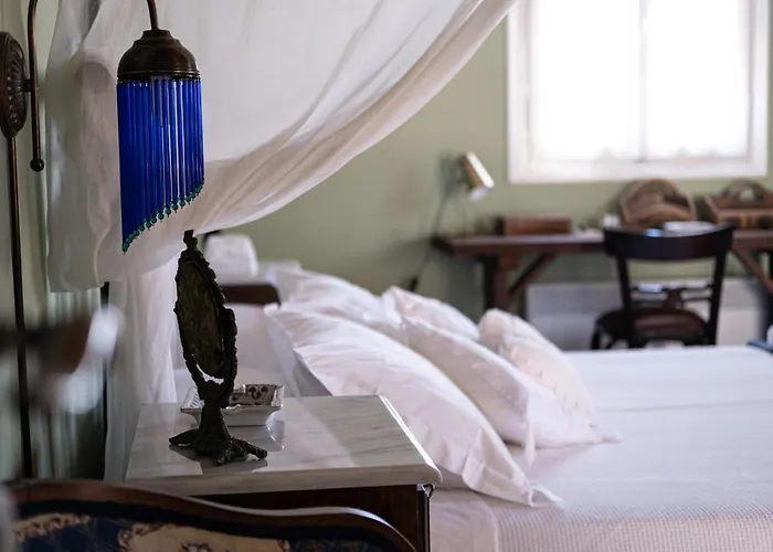 Nyaraló Mavrianos *